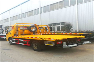 蒸湘附近拖车救援搭电